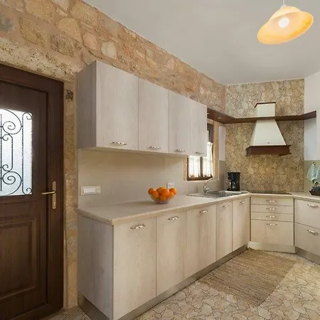 Vakantiehuis Rodia House *