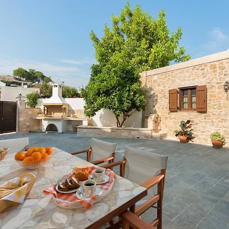 Rodia House * Λάρδος